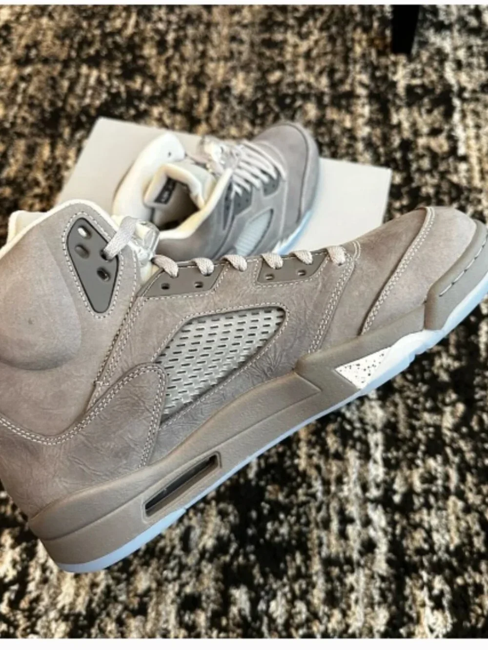 Air Jordan 5 Retro Wolf Grey 2026